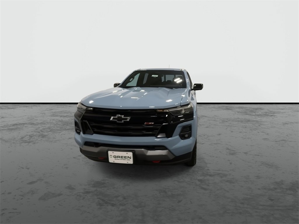 2026 Chevrolet Colorado Z71 photo 3