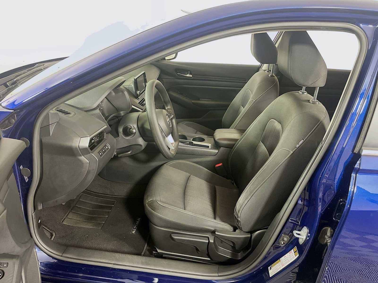 2021 Nissan Altima 2.5 S photo 17