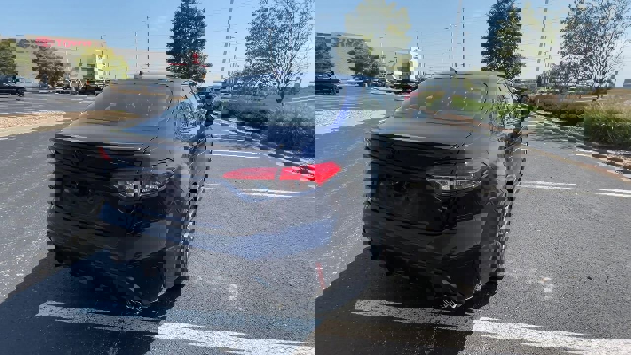 2025 Toyota Corolla SE photo 7