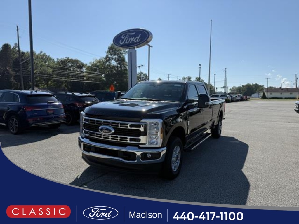 2026 Ford F-350 Super Duty XLT's photo