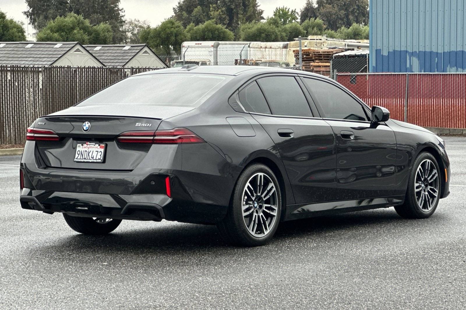 2024 Bmw 540i xDrive photo 2