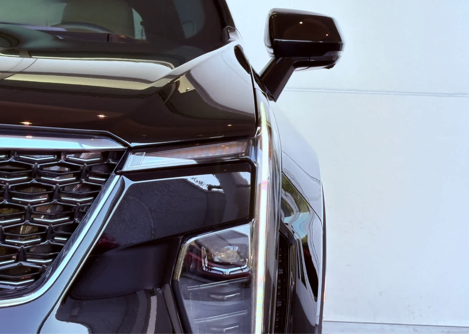 2025 Cadillac XT4 Premium Luxury photo 6