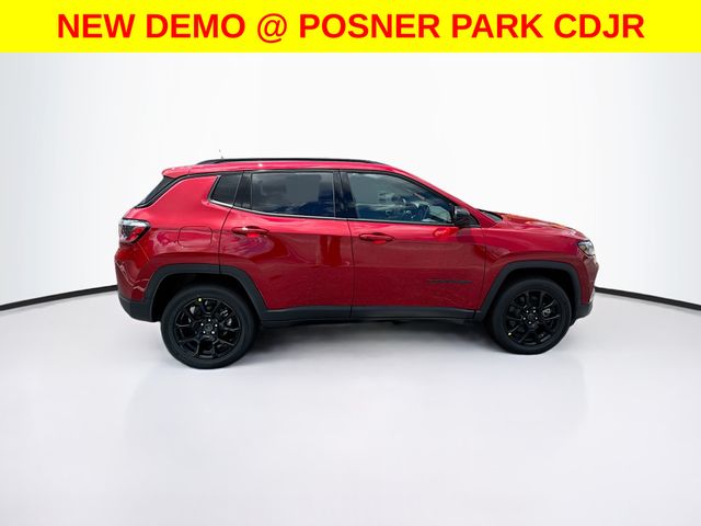 2025 Jeep Compass Latitude photo 4
