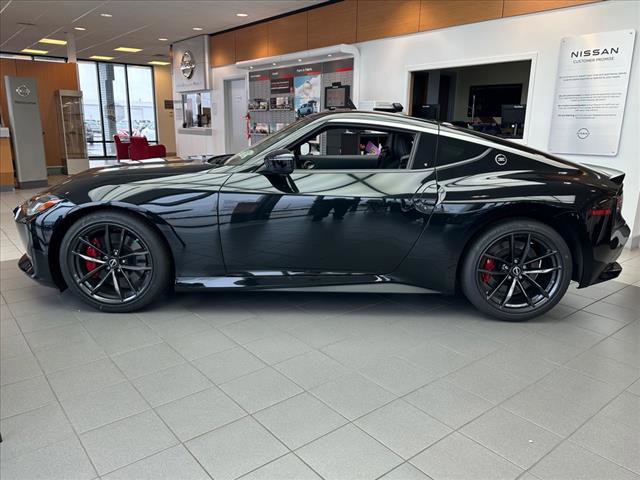 2024 Nissan Z Performance photo 2