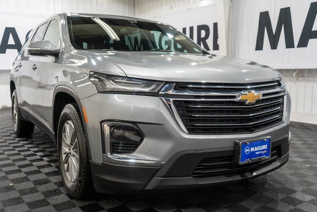 2023 Chevrolet Traverse Cloth photo 3