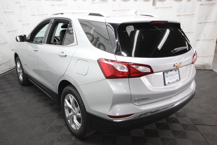 2021 Chevrolet Equinox Premier photo 3