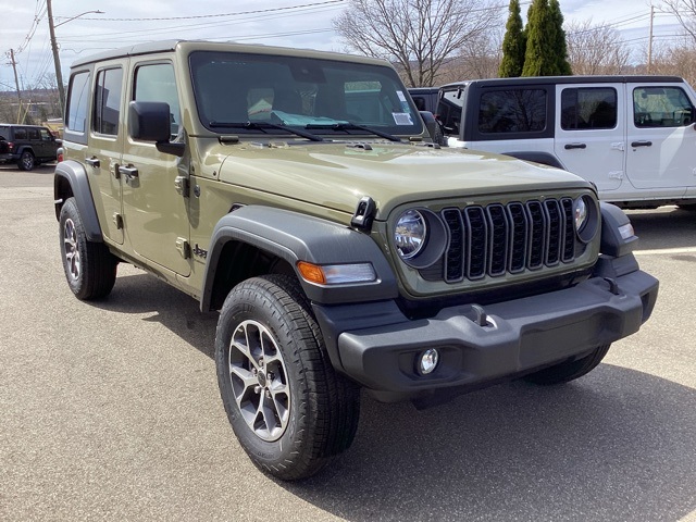 2025 Jeep Wrangler Sport S photo 3