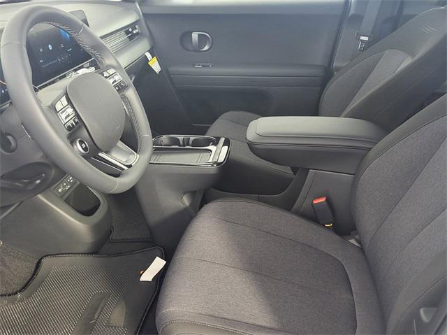 2025 Hyundai Ioniq 5 SE photo 11