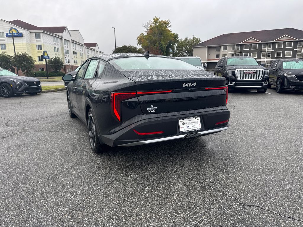 2025 Kia K4 EX photo 4