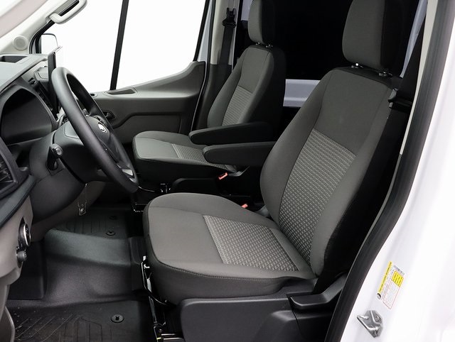2025 Ford Transit Cargo Van photo 7