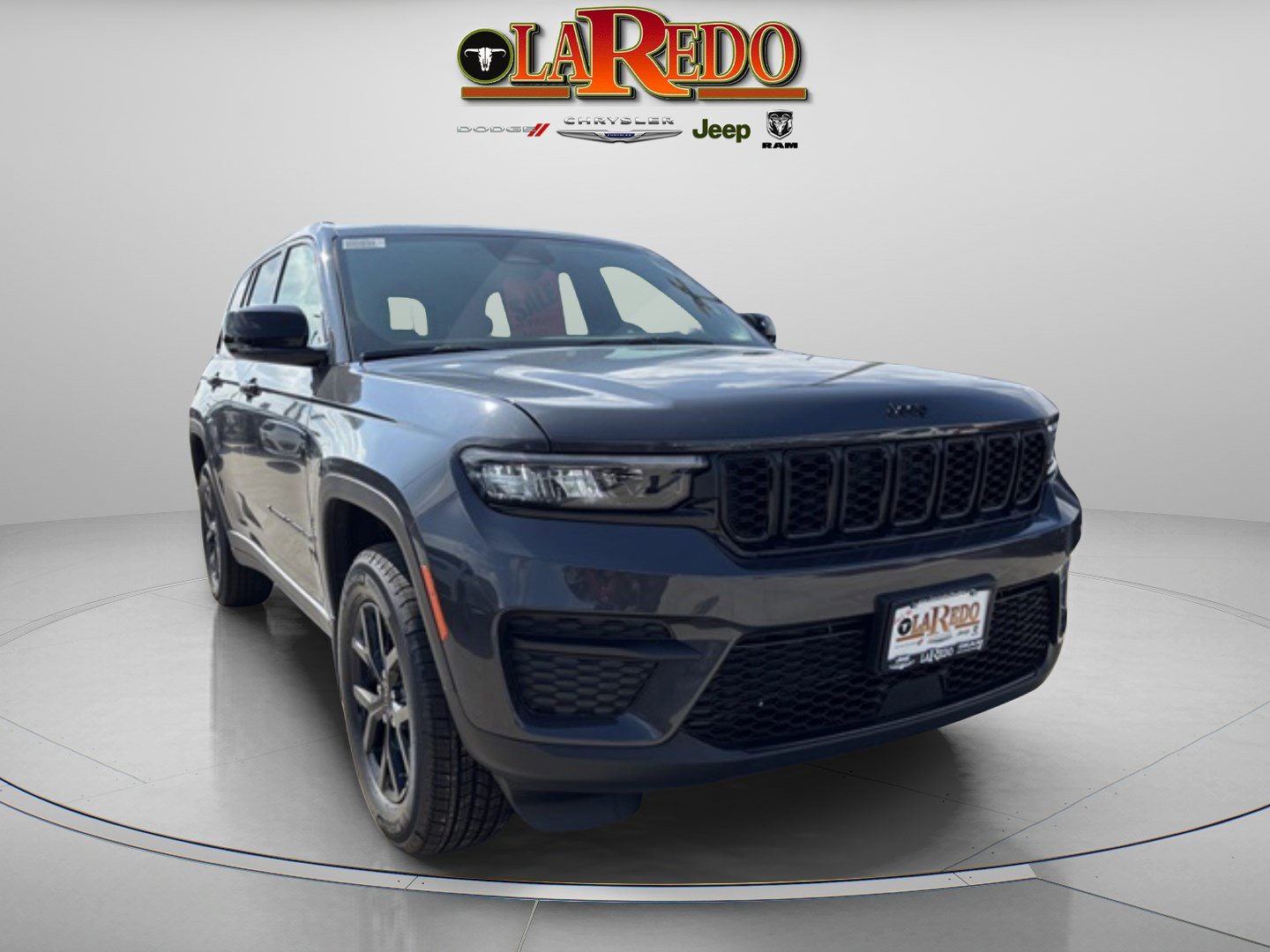 2025 Jeep Grand Cherokee Altitude's photo