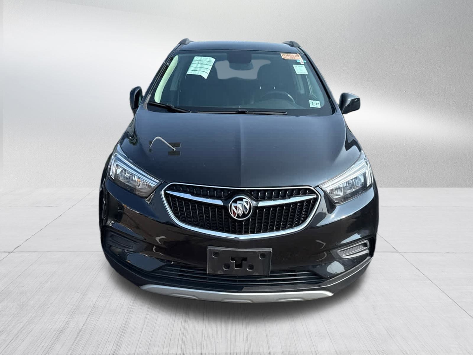 2022 Buick Encore Preferred photo 2