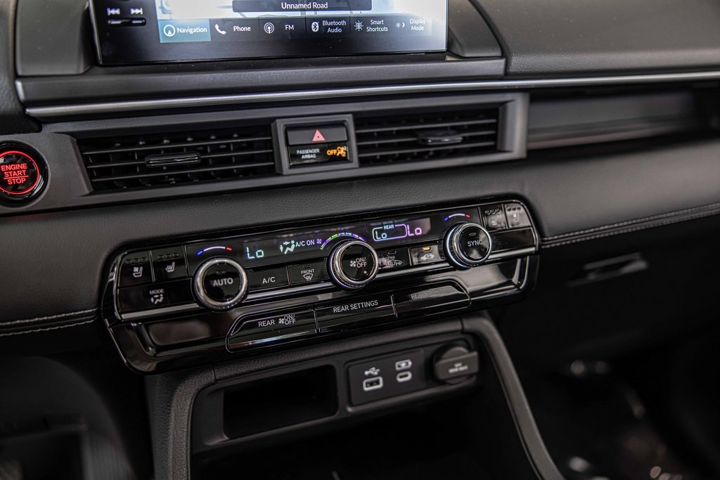 2025 HONDA PILOT - Image 29