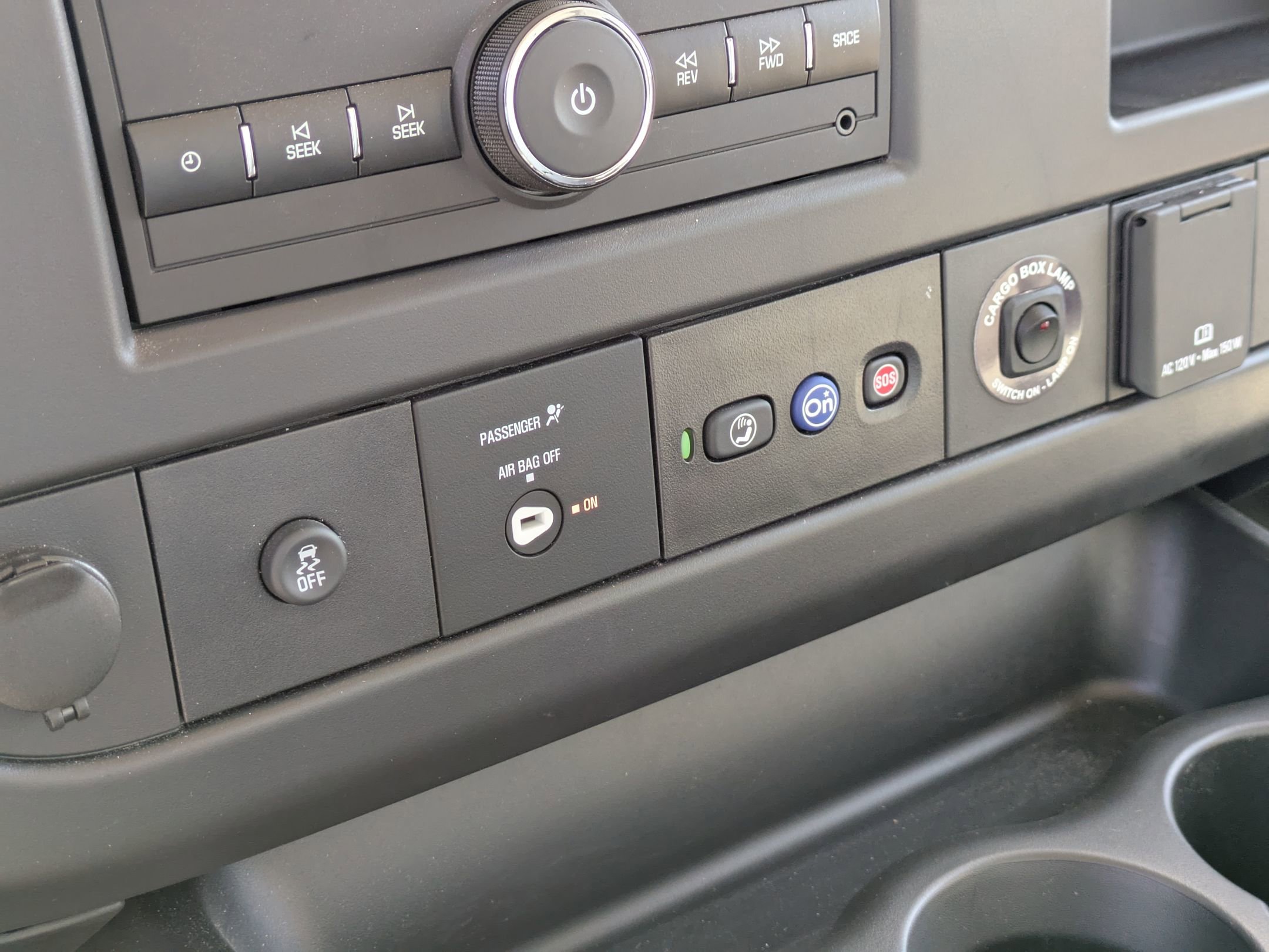 2024 Gmc Savana Cutaway 3500 photo 14