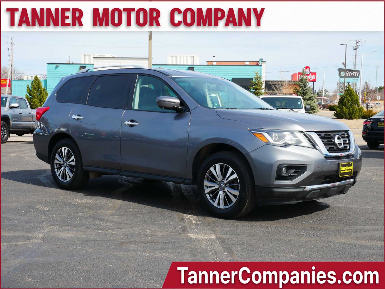2020 Nissan Pathfinder SL
