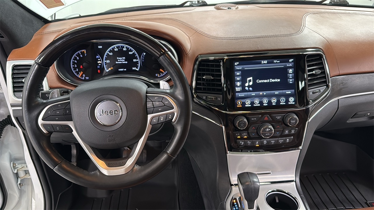 2020 Jeep Grand Cherokee Summit photo 9