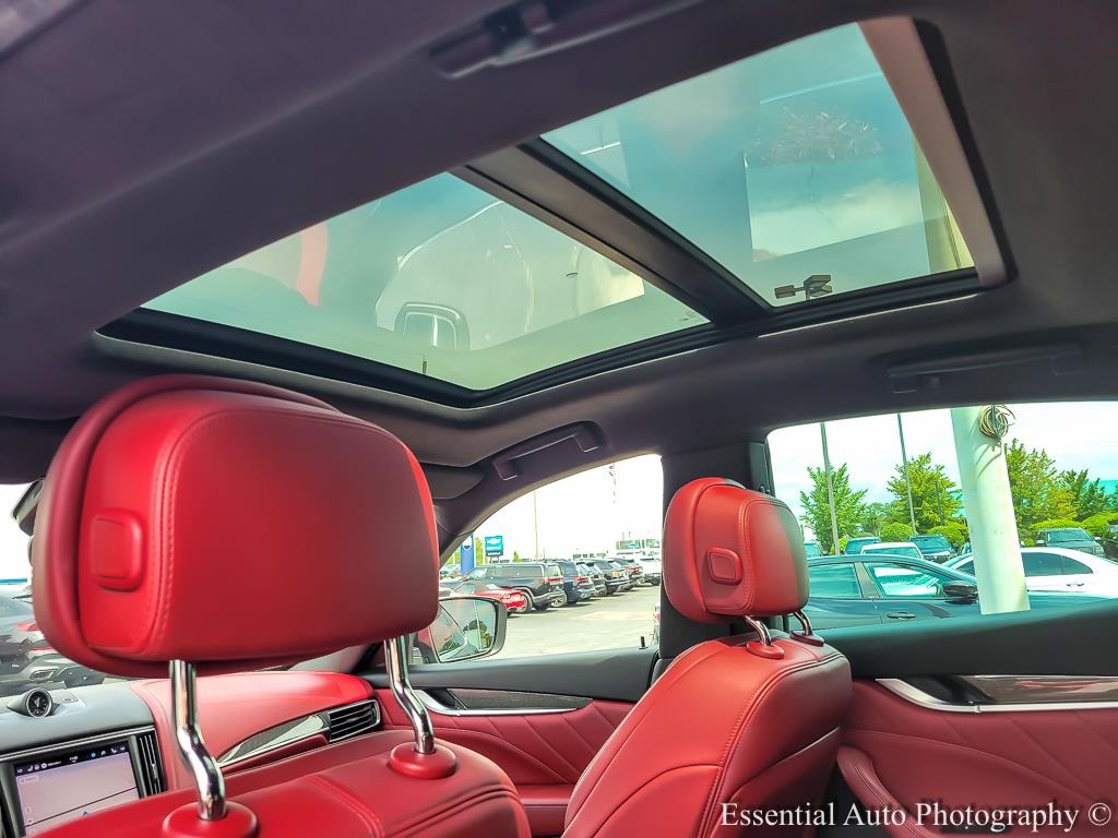 2022 MASERATI LEVANTE - Image 11