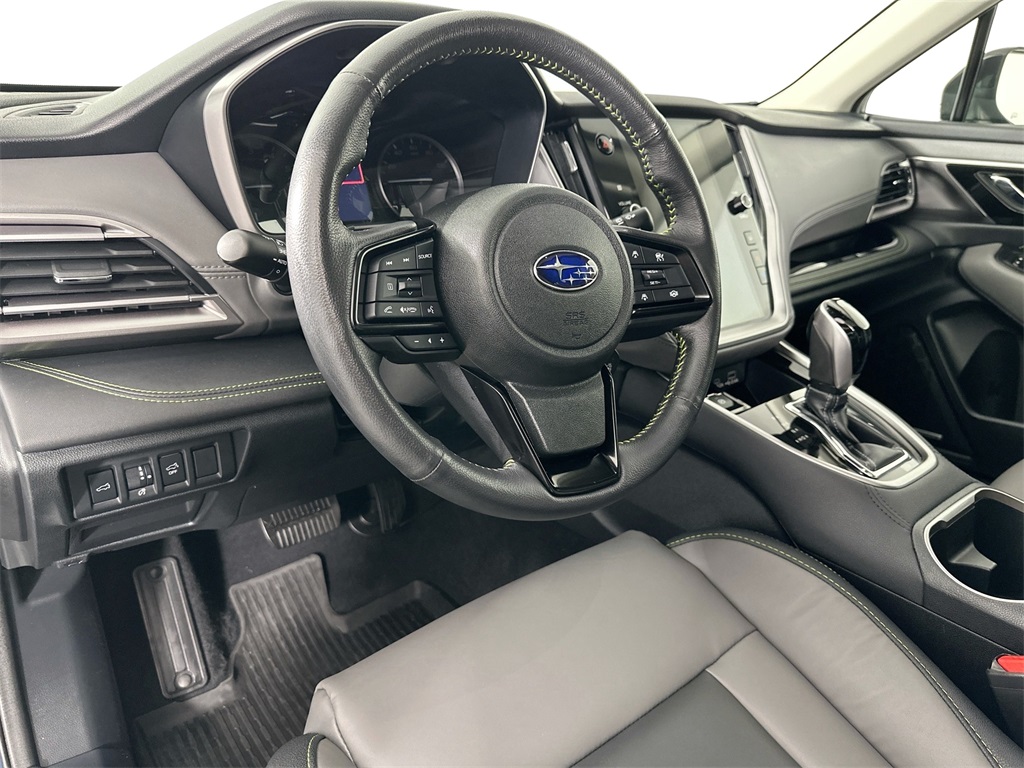 2025 Subaru Outback Onyx Edition photo 16