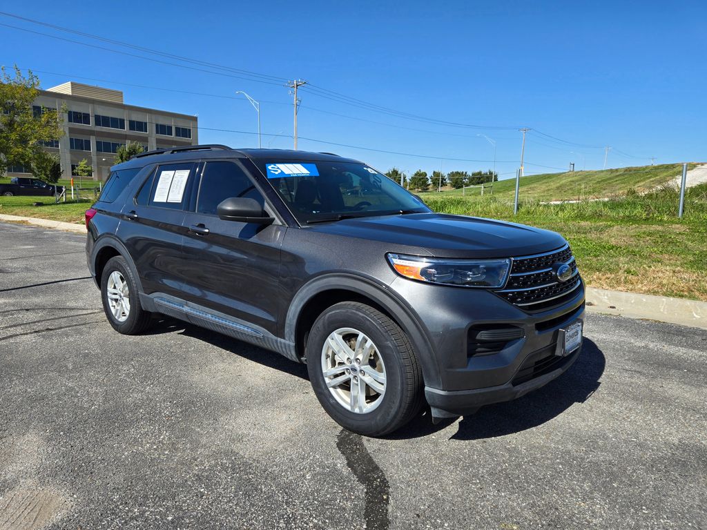 2020 Ford Explorer