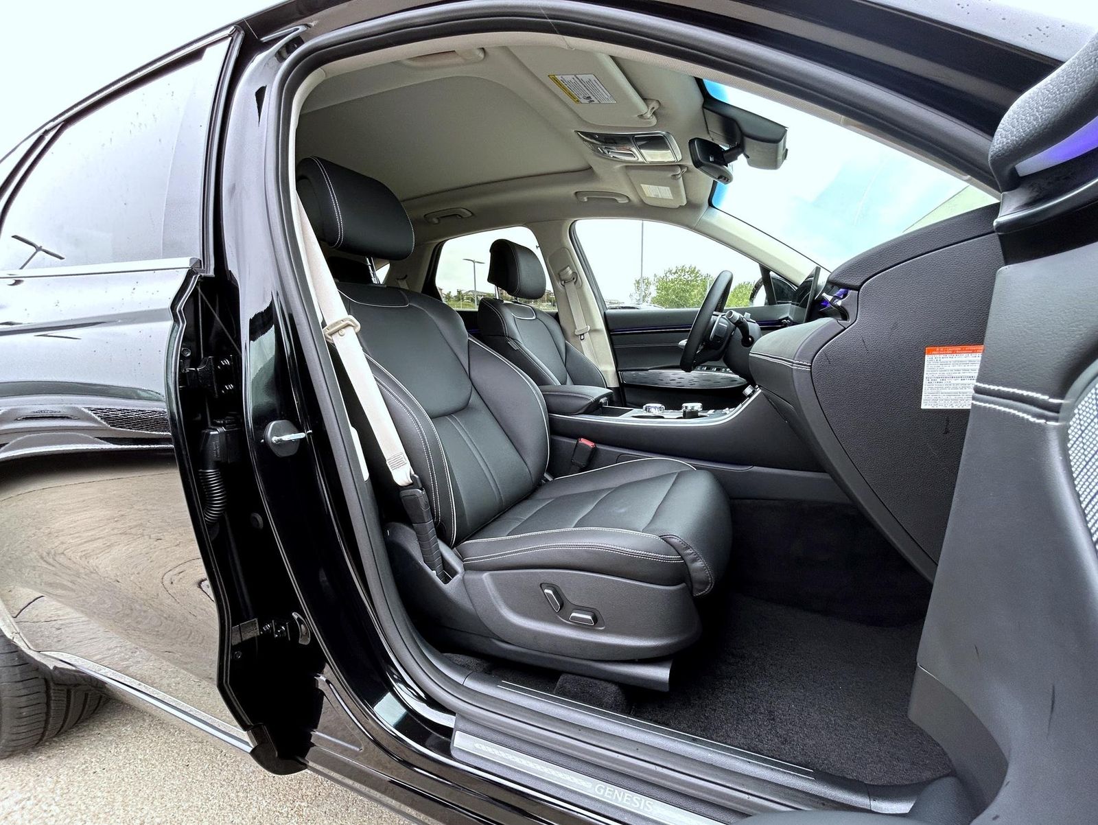 2026 Genesis Electrified GV70 photo 15