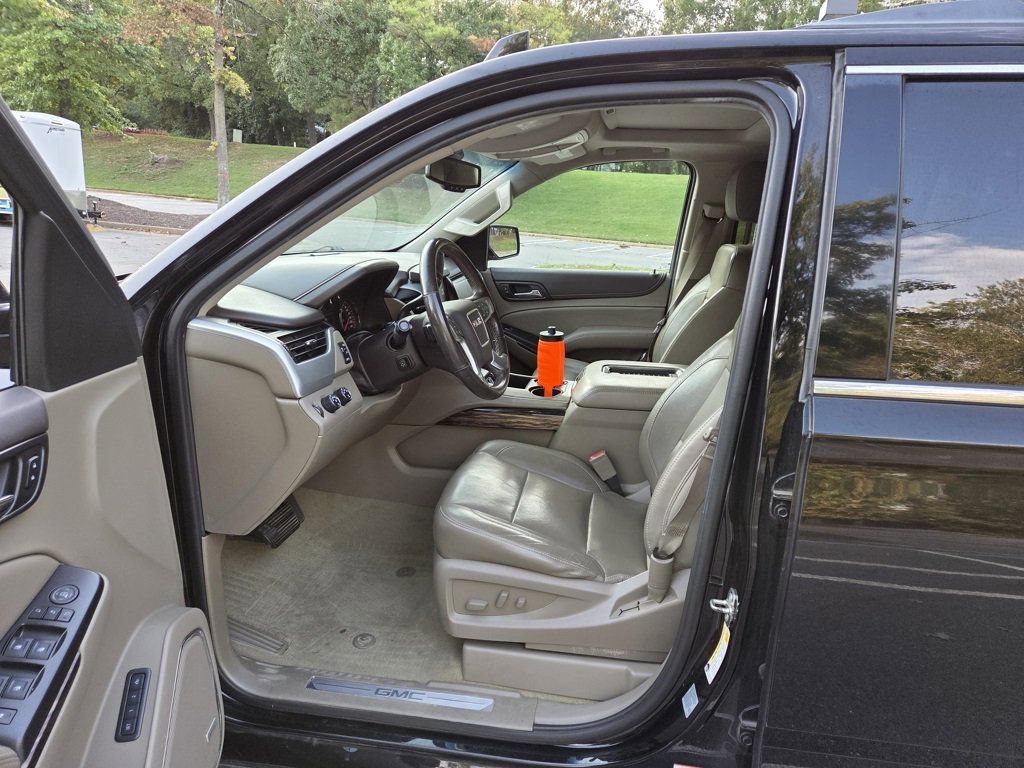 2016 Gmc Yukon XL SLT photo 9