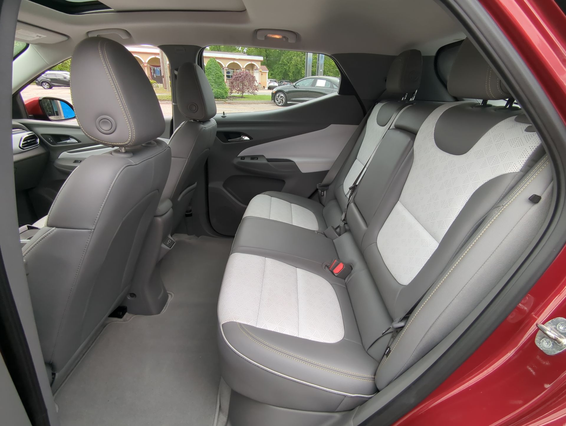 2022 Chevrolet Bolt EUV Premier photo 24