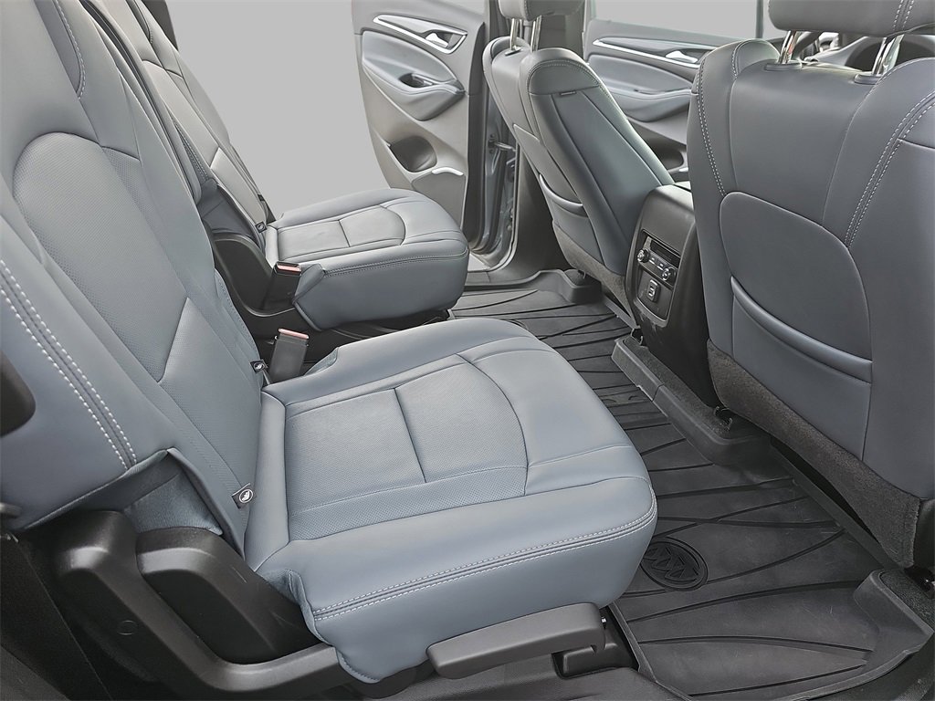 2023 Buick Enclave Essence photo 11