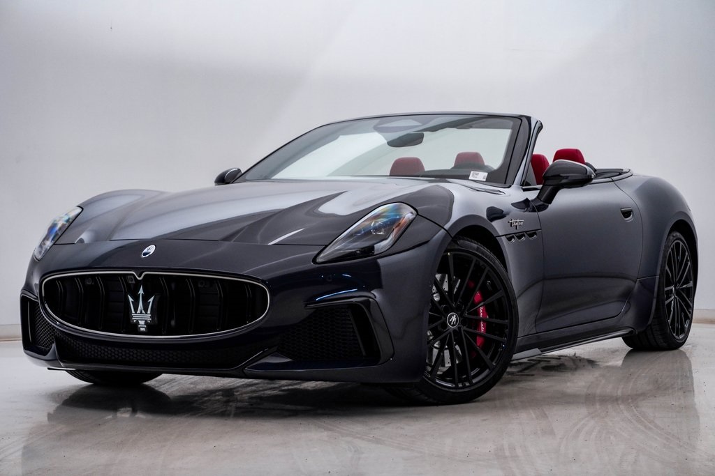 New 2026 Maserati GranCabrio Trofeo's photo