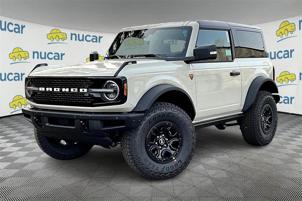 2025 Ford Bronco Badlands photo 3