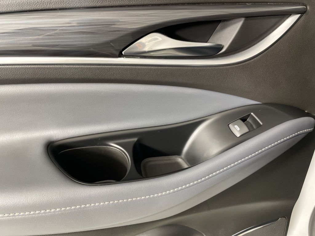 2024 Buick Enclave Premium photo 31