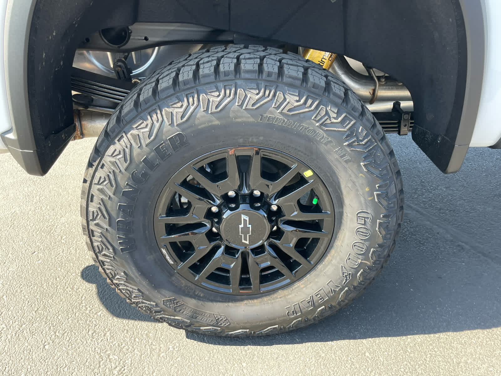 2025 Chevrolet Silverado 2500HD ZR2 photo 17