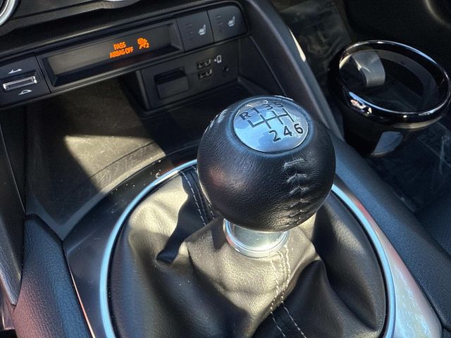 2022 Mazda MX-5 Miata RF Miata Grand Touring photo 21