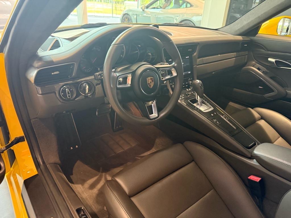 2019 Porsche 911 Turbo S photo 23