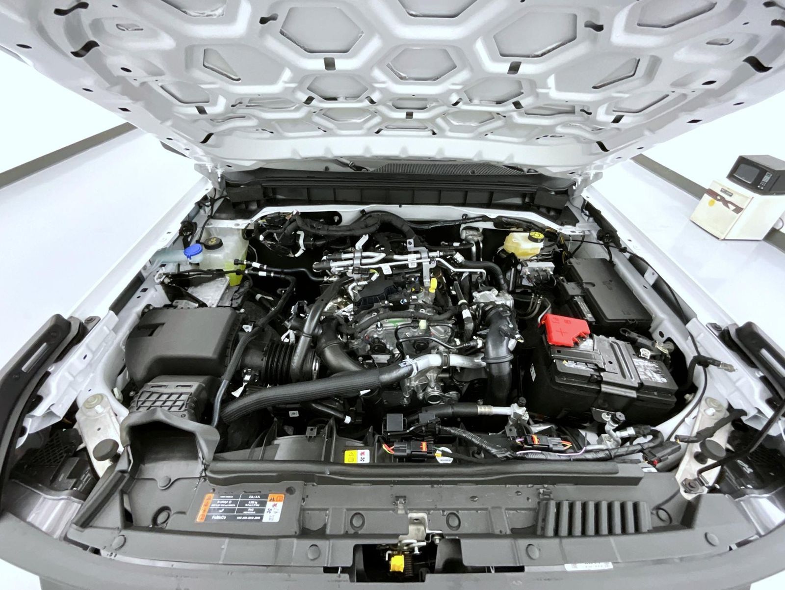 2025 Ford Bronco Base photo 22
