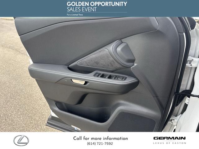 2025 Lexus TX 500h F SPORT Performance Premium photo 17