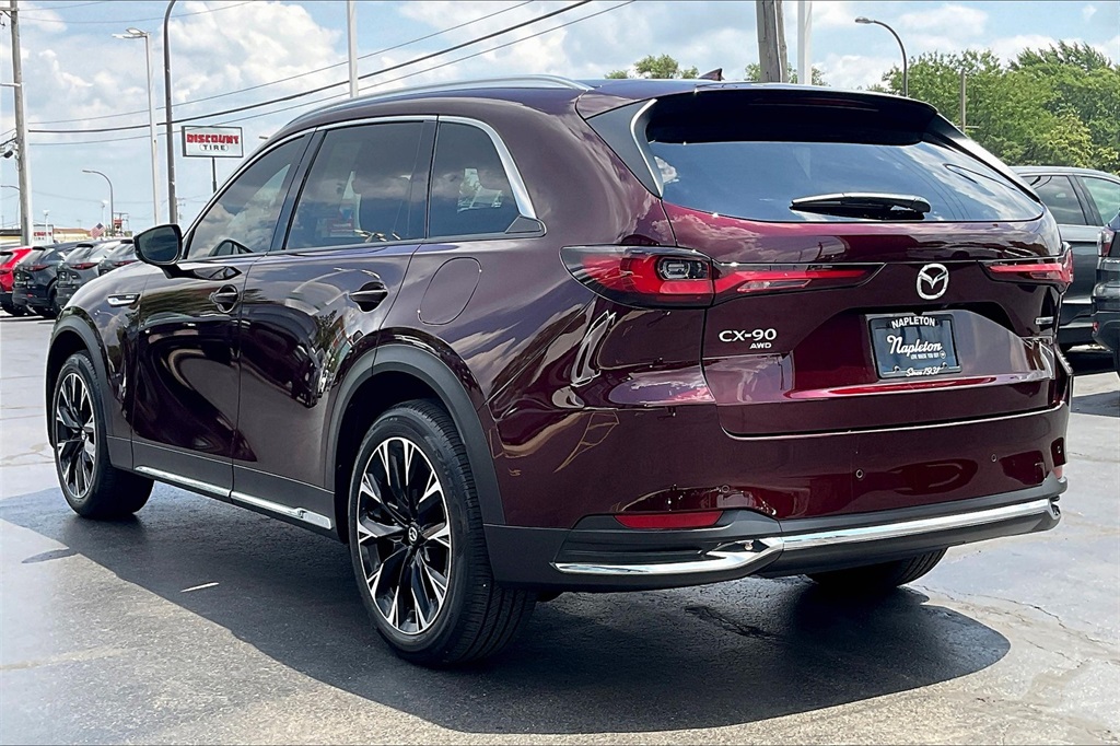2025 Mazda CX-90 Plug-in Hybrid Premium Plus photo 10