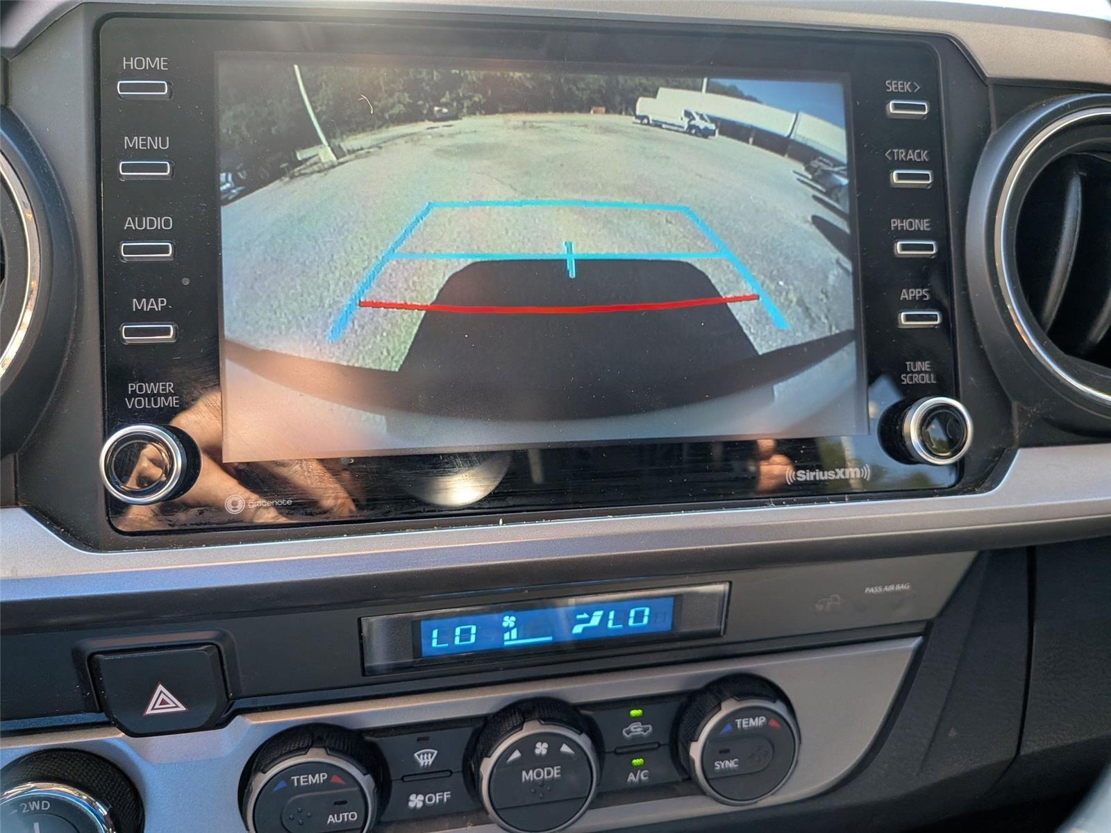 2022 Toyota Tacoma SR5 Double Cab V6 photo 21