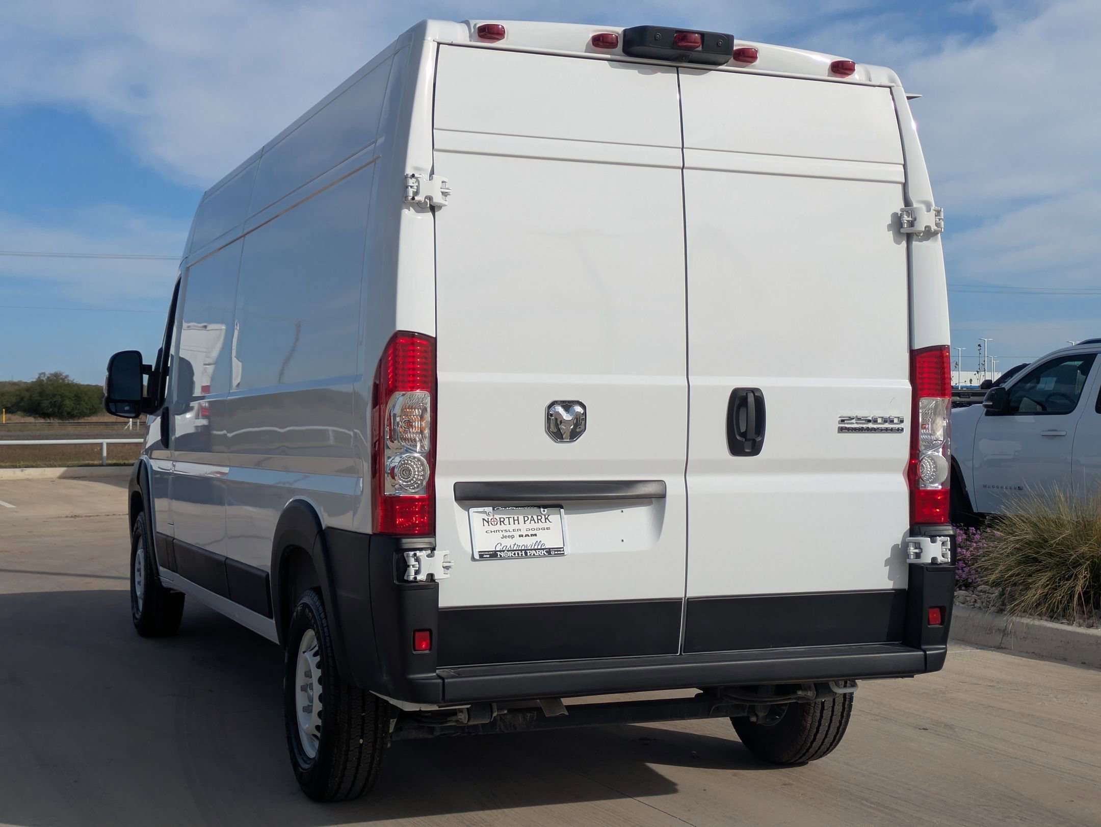 2025 Ram ProMaster 2500 photo 4