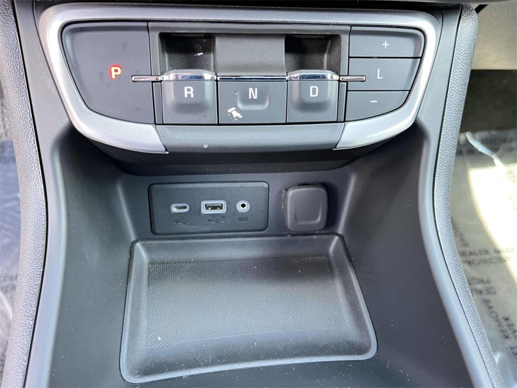2024 Gmc Terrain SLE photo 17