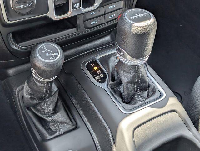2025 Jeep Gladiator Sport S photo 20