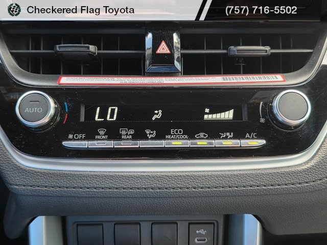 2023 Toyota Corolla Cross Hybrid SE photo 18