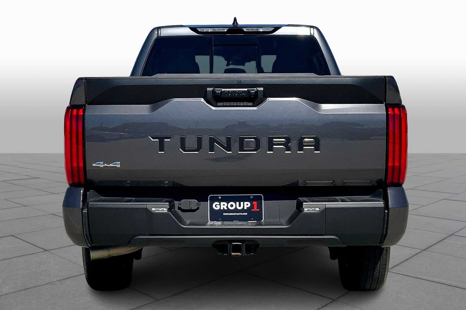 2023 Toyota Tundra SR5 Double Cab photo 4