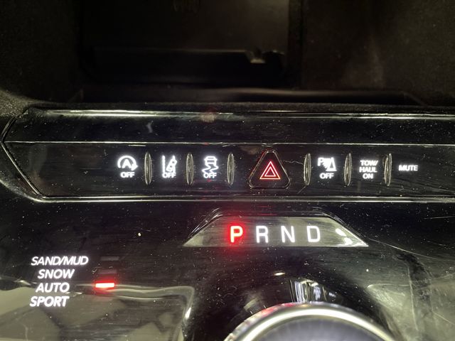 Certified Used 2024 Baltic Gray Metallic Clearcoat Jeep Series II image 24