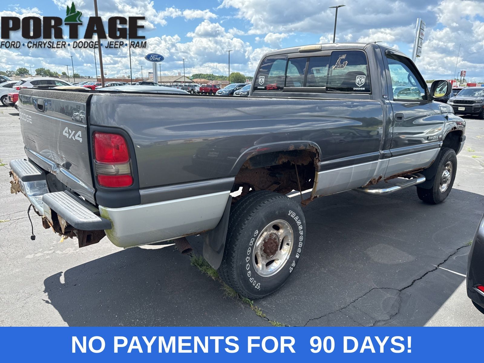2002 Dodge Ram SLT photo 2