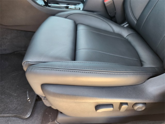 2025 Subaru Ascent Onyx Edition Touring photo 18
