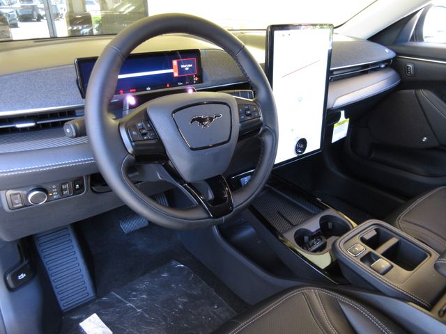 2025 Ford Mustang Mach-E Premium photo 12