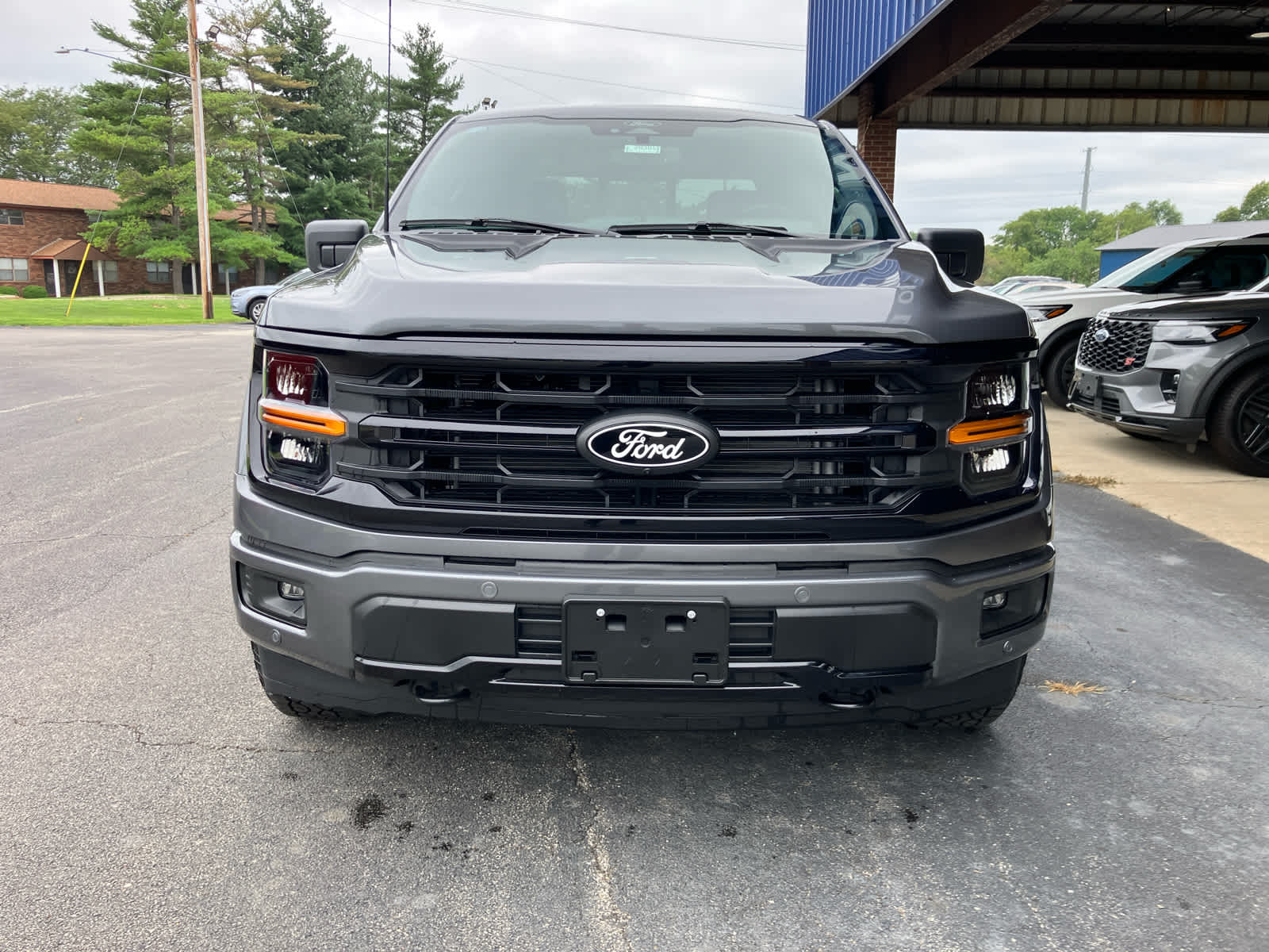 2025 Ford F-150 XLT photo 3