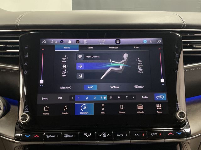 2023 Jeep Grand Wagoneer L Base photo 19