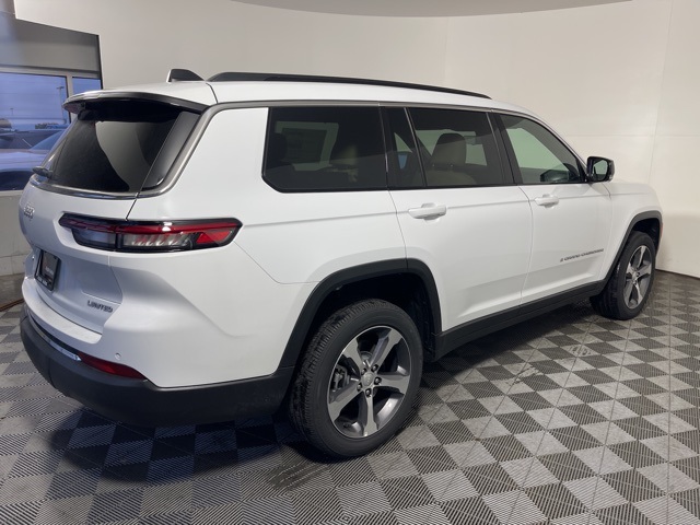 2025 Jeep Grand Cherokee Limited photo 6