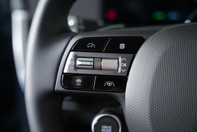 2025 Hyundai Ioniq 5 SE photo 4